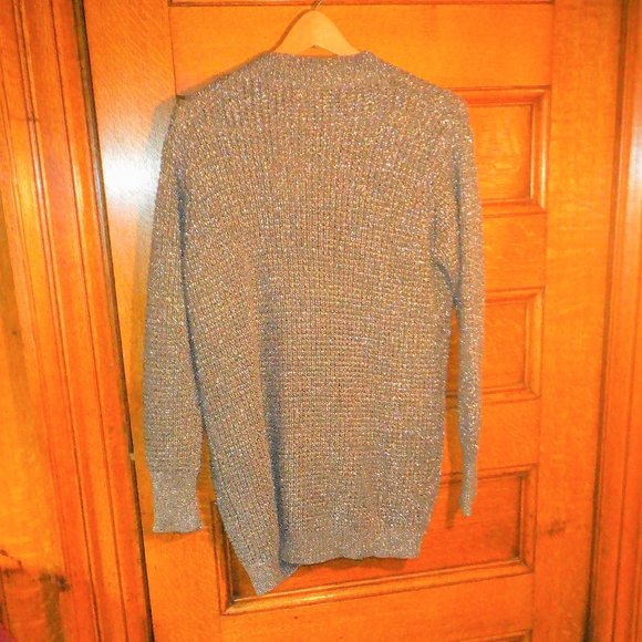 ~~~ SWEATER ~~~ Soft, Comfortable ~ LARGE - Picture 2 of 2